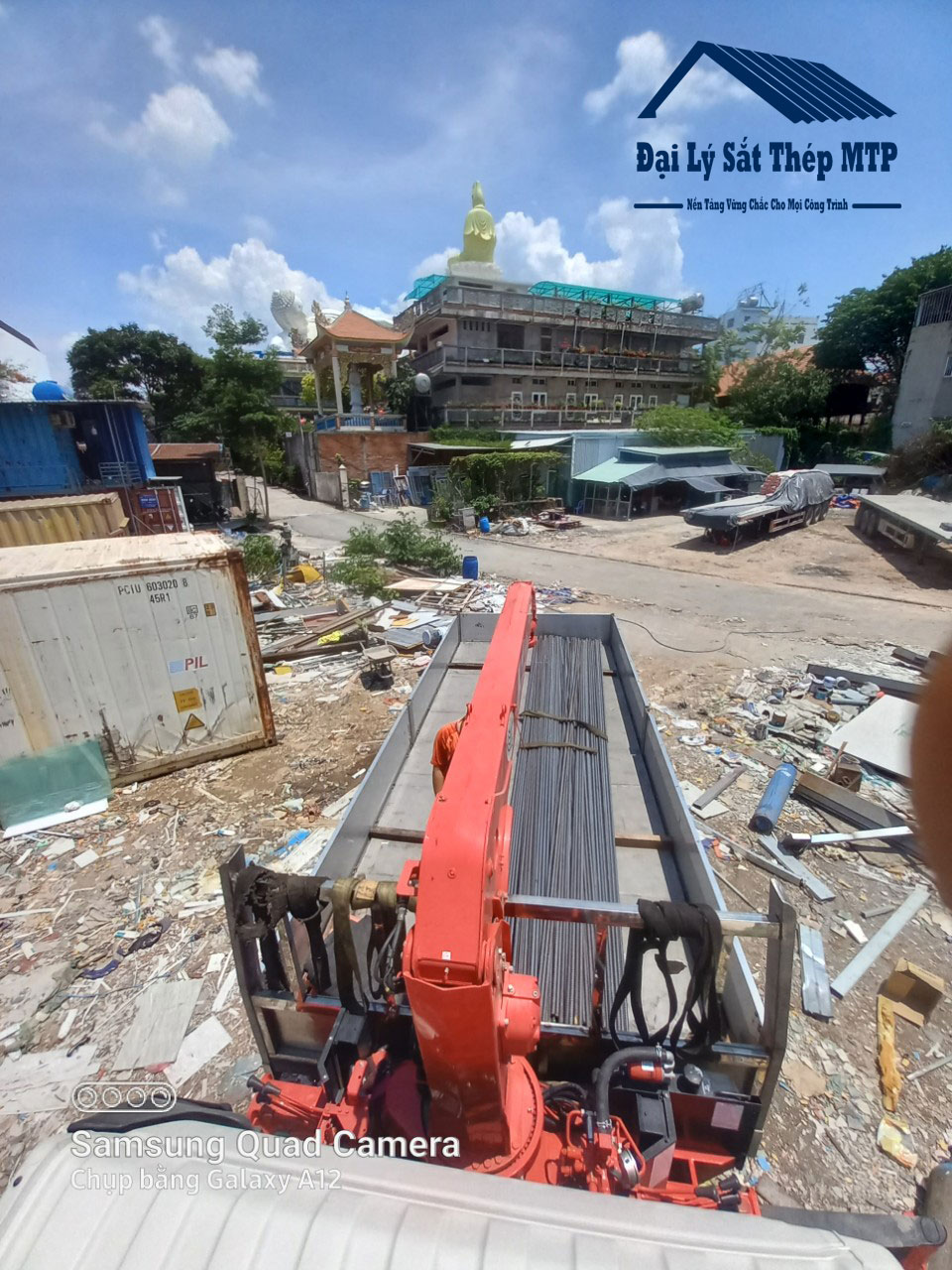 Đại lý Sắt Thép MTP Giao 25 Tấn Thép gân và 5 Tấn Thép hộp cho Xưởng Thiết Kế Văn Phòng Nhà Ở Quốc lộ 11 - Dĩ An - Bình Dương
