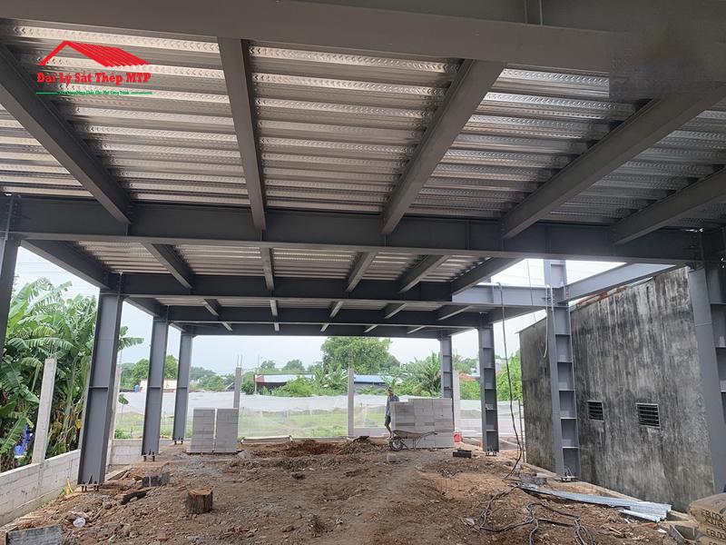 Ứng dụng thép hình I200 làm dầm sàn nhà xưởng nhịp 4 - 8m