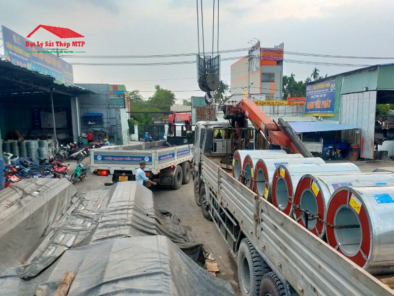 Đại lý Sắt Thép MTP phân phối các loại tôn tấm nhũ giá tốt, uy tín, rẻ hơn 5 - 10%