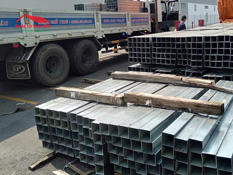Mua hộp inox 80x80 chính hãng, có xe vận chuyển tận nơi toàn Miền Nam - Sắt Thép MTP
