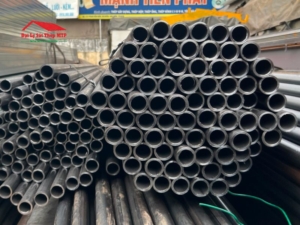 Ống thép đúc Trung Quốc sản xuất bằng phương pháp đúc, độ bền cao, chịu lực tốt, nhập khẩu trực tiếp từ nhà máy tại Trung Quốc