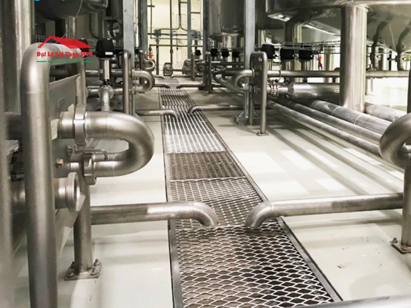 Hệ thống đường ống vi sinh sử dụng ống inox phi 50 làn vật liệu chính 