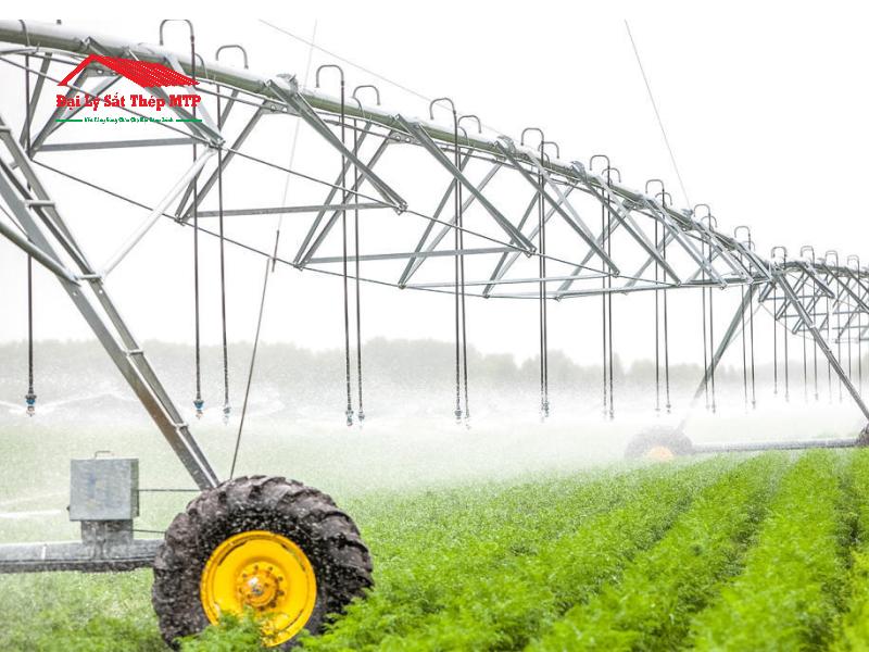 Ống thép mạ kẽm Nguyễn Minh dùng làm hệ thống tưới tiêu