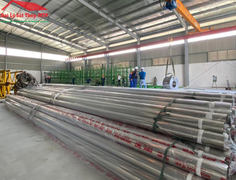Nhà máy Sắt Thép MTP cung ứng ống inox phi 200 giá tốt, chính hãng