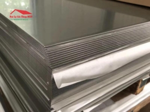 Tấm inox 8 mm là thép không gỉ sản xuất dạng tắm phẳng, trơn, dày 8mm