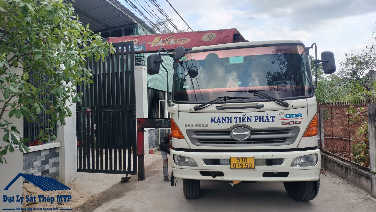 Đại lý Sắt Thép MTP giao 10 Tấn Thép Tấm SPHC cắt thep quy cách về Dự án KCN Long Giang - Tỉnh Tiền Giang