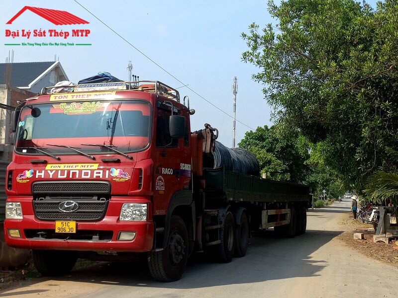 Cung cấp 4 tấn thép Việt Đức cho công trình xây dựng cầu đường tại Long An.