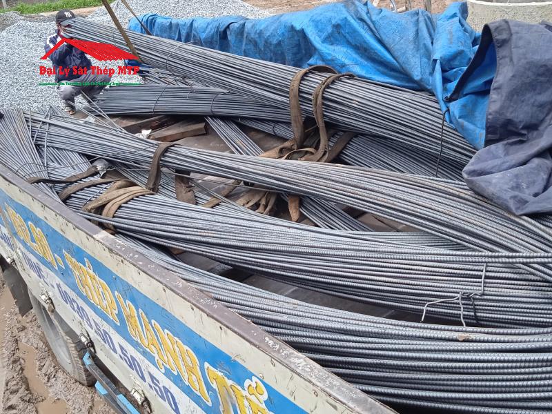 Thép phi 10 phù hợp với các công trình vừa và nhỏ, tiết kiệm chi phí, chịu lực tốt