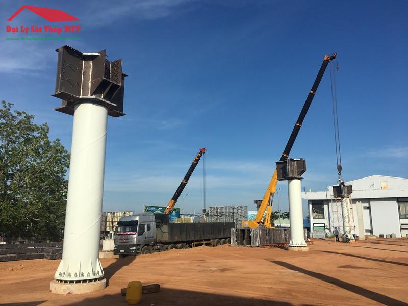 Thi công làm trục cẩu cần cẩu hạng nặng
