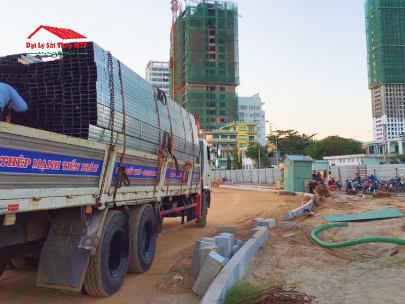 Cung ứng 300 cây thép hộp Hoa Sen xây dựng cơ sở hạ tầng cho khu công nghiệp Amata Đồng Nai