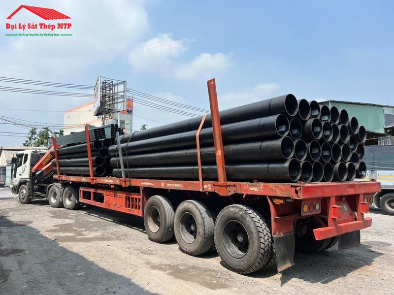 Giao 700 cây thép ống đen Nam Kim phục vụ dự án thi công hệ thống ống dẫn khí tại KCN Hiệp Phước, TP.HCM.