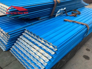 Tôn xốp cách nhiệt Đông Á màu xanh dương