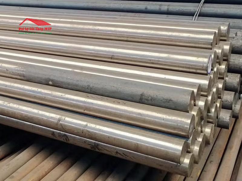 Thanh inox đặc phi 80 chịu lực tốt, không cong vênh khi gia công