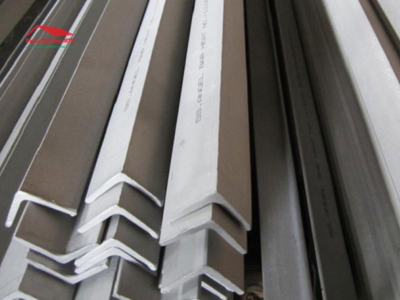 Inox V 45x45 trọng lượng nhẹ, dễ gia công, phù hợp nhiều ứng dụng