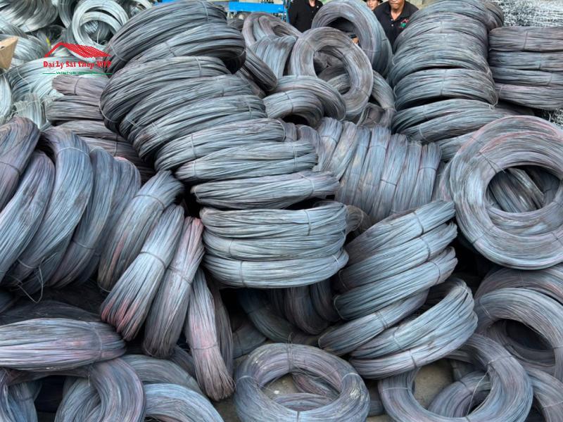 Dây kẽm buộc là loại dây thép có đường kính từ 1 - 5ly