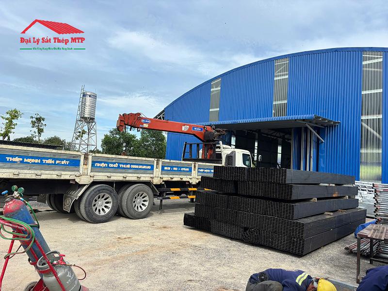 Mua sắt hộp tại Sắt Thép MTP có đầy đủ độ dày, hãng chính hãng, đáp ứng tốt mọi nhu cầu