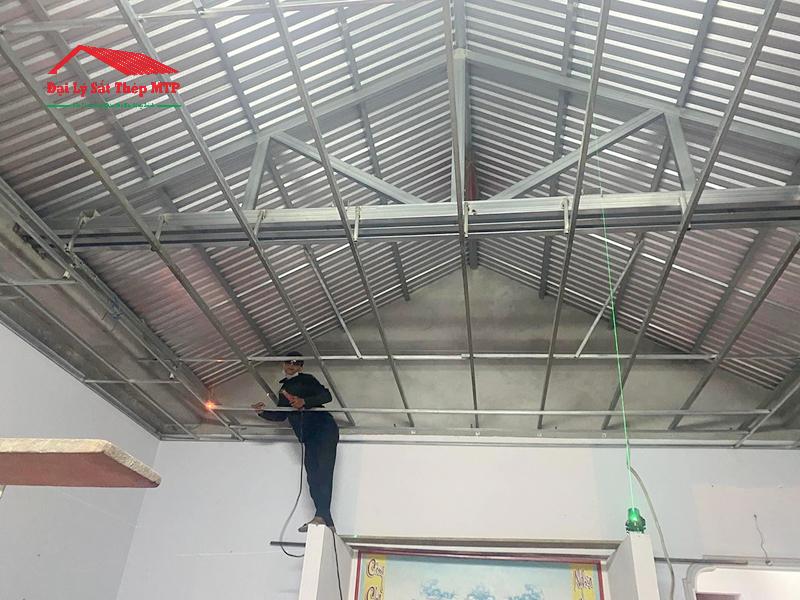 Sắt hộp làm mái tôn nhà ở dân dụng