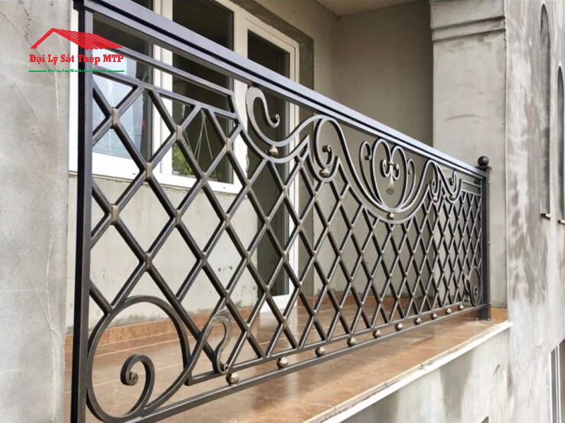 Sắt hộp làm lan can ban công
