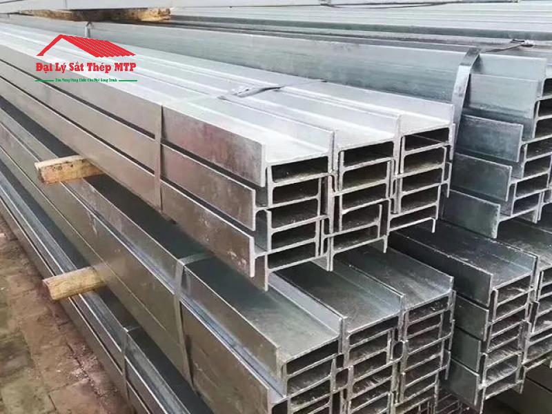 Thép H148 mạ kẽm có lớp mạ mỏng, sáng bóng