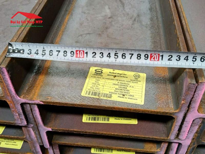 Thép I250 là loại thép có mặt cắt hình I, bụng cao 250mm